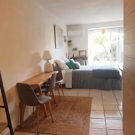 Le Petit Eden De La Madrague Face A La Ciotat Apartment